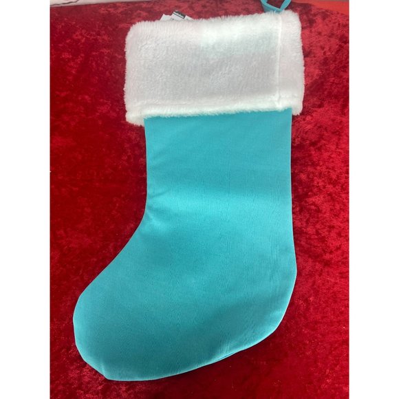 Baby‎ Shark Christmas Stocking White Fuzzy Top New 14 inch - Picture 2 of 5
